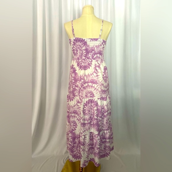 32 Degree Cool Maxi Dress with Purple Tie-Dye Patter (658) - Picture 4 of 12